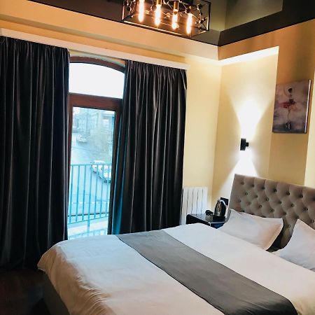 Natali Boutique Hotel ティビリシ エクステリア 写真