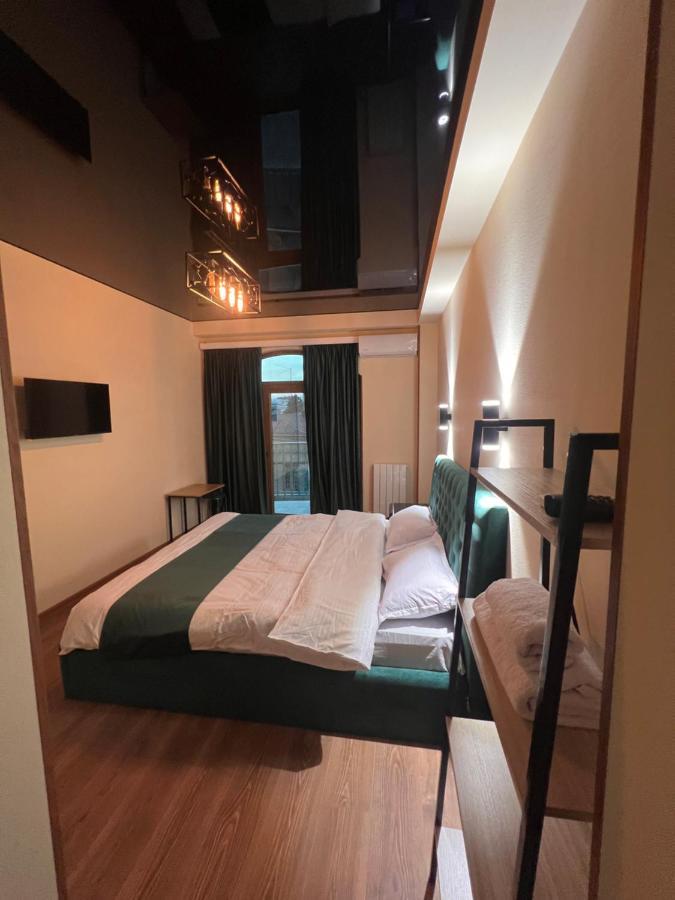 Natali Boutique Hotel ティビリシ エクステリア 写真