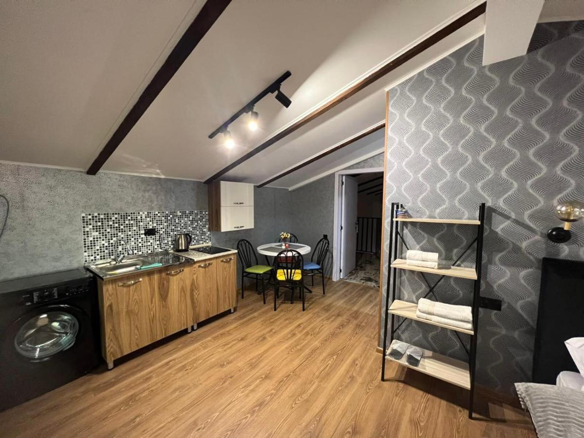 Natali Boutique Hotel ティビリシ エクステリア 写真