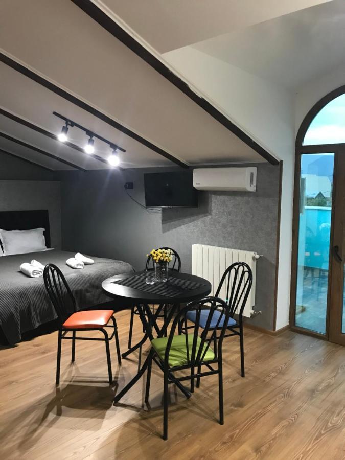 Natali Boutique Hotel ティビリシ エクステリア 写真