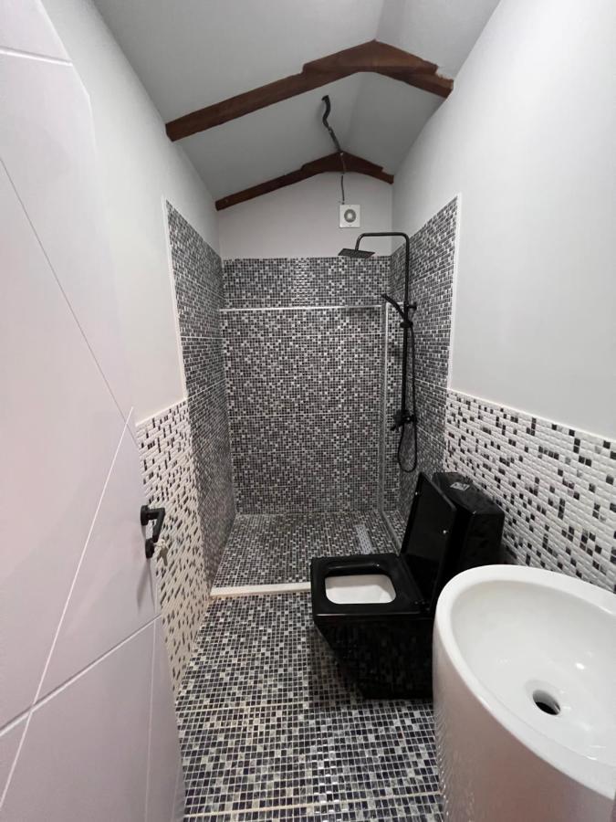Natali Boutique Hotel ティビリシ エクステリア 写真